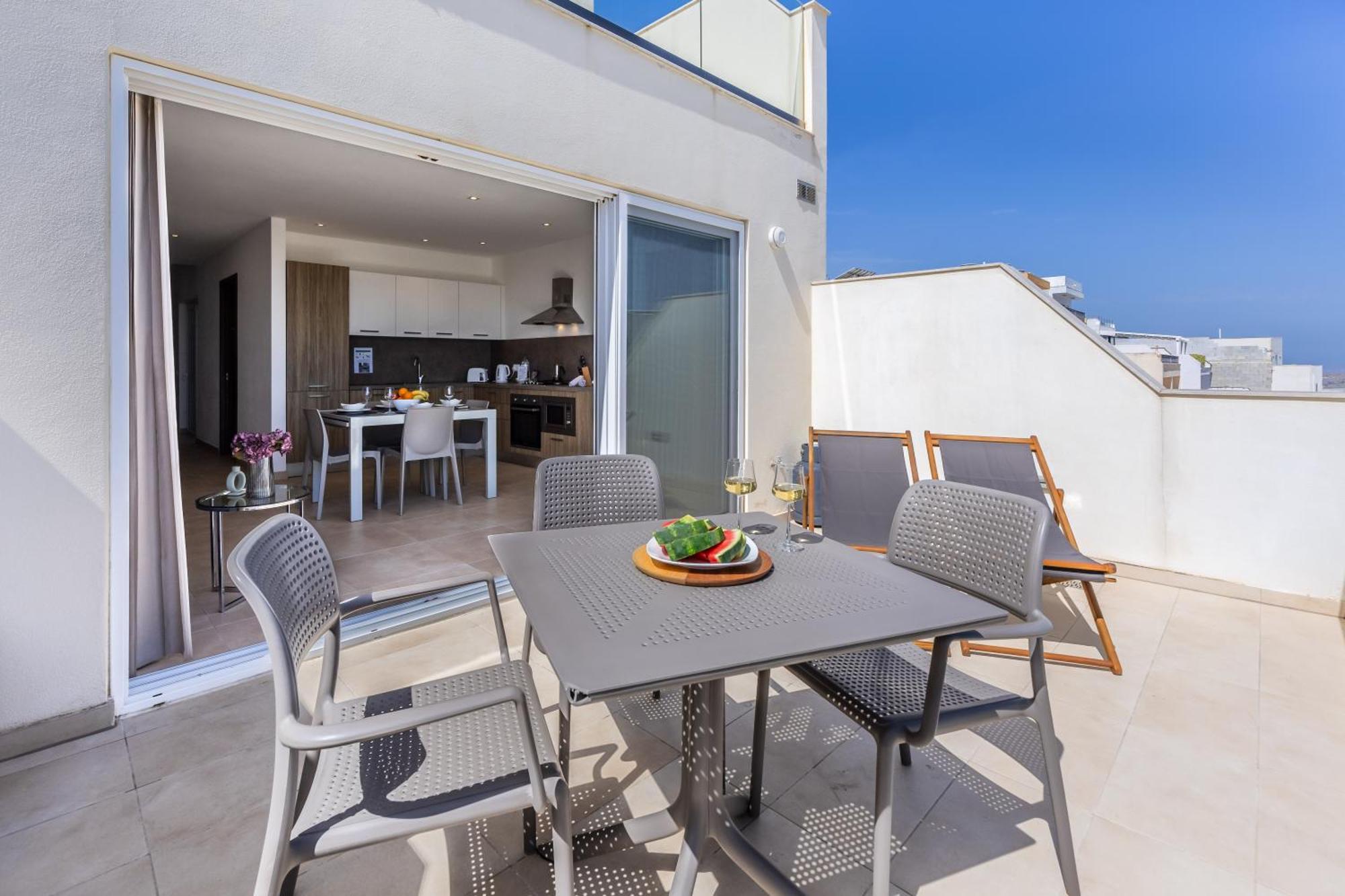 Fl7 Thelodge-Amazing View W Big Terrace By Homely Mellieha Exterior foto